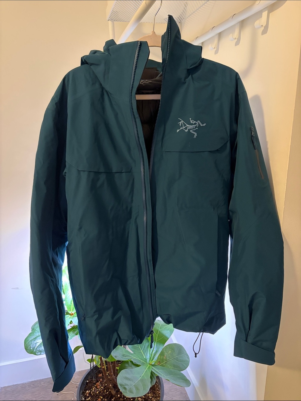 Arc'teryx Deep Teal Hooded Macai Jacket